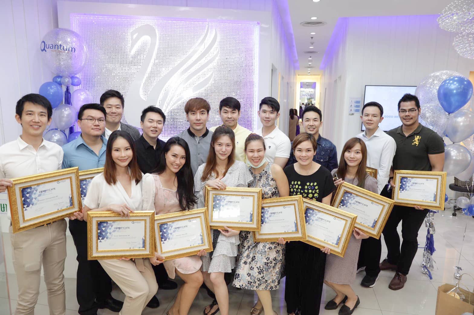 vsqclinic ทีมแพทย์พัฒนาศึกยภาพ และ แทคนิคอย่างต่อเนื่อง