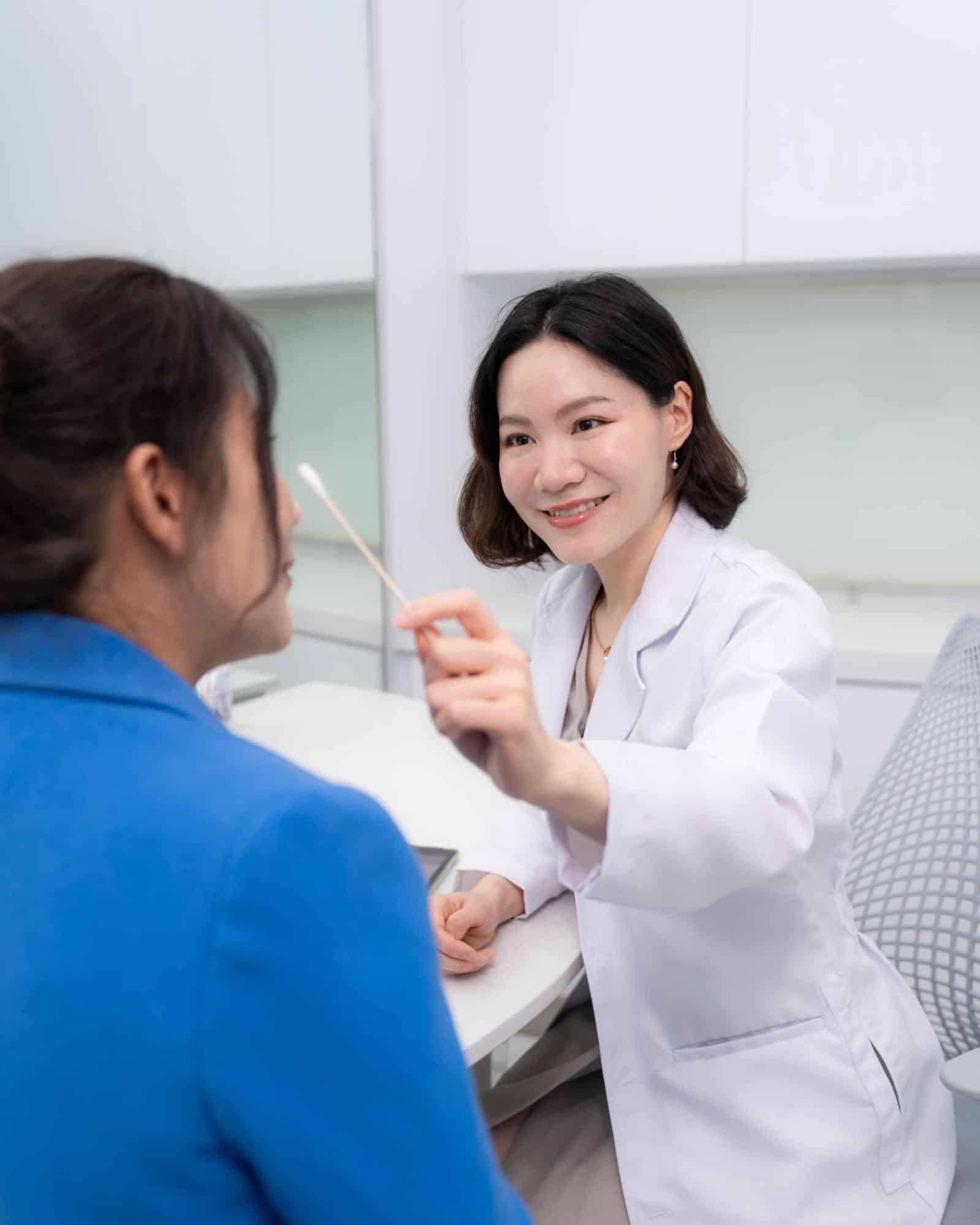 Allergan Botox Consult โดย Dr.Isada Trakulsuk